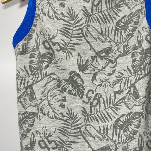 Disney Lightning McQueen Racecar 95 Cars Sleeveless Tank Top 2T Built for Speed - Picture 8 of 11